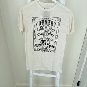 True Craft Lived-In Tee in Cream Nashville Country Music Fest T Shirt Size Small